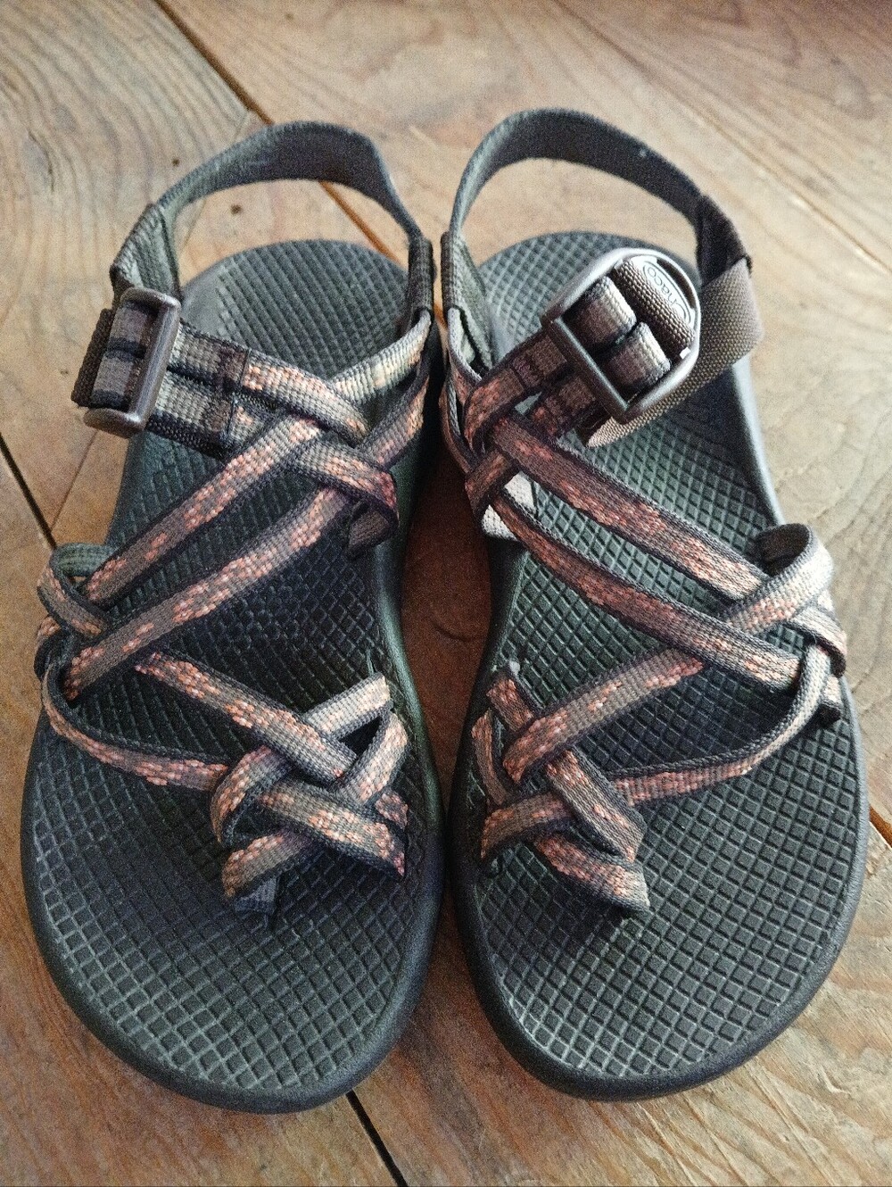 Womens Cherry Blossom Chocolate Chaco Sandals Sz 6